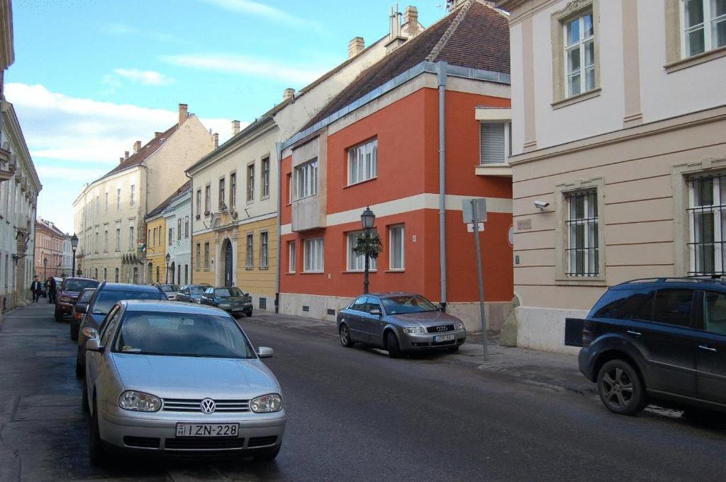 Buda Castle Apartments Budapest Exterior photo